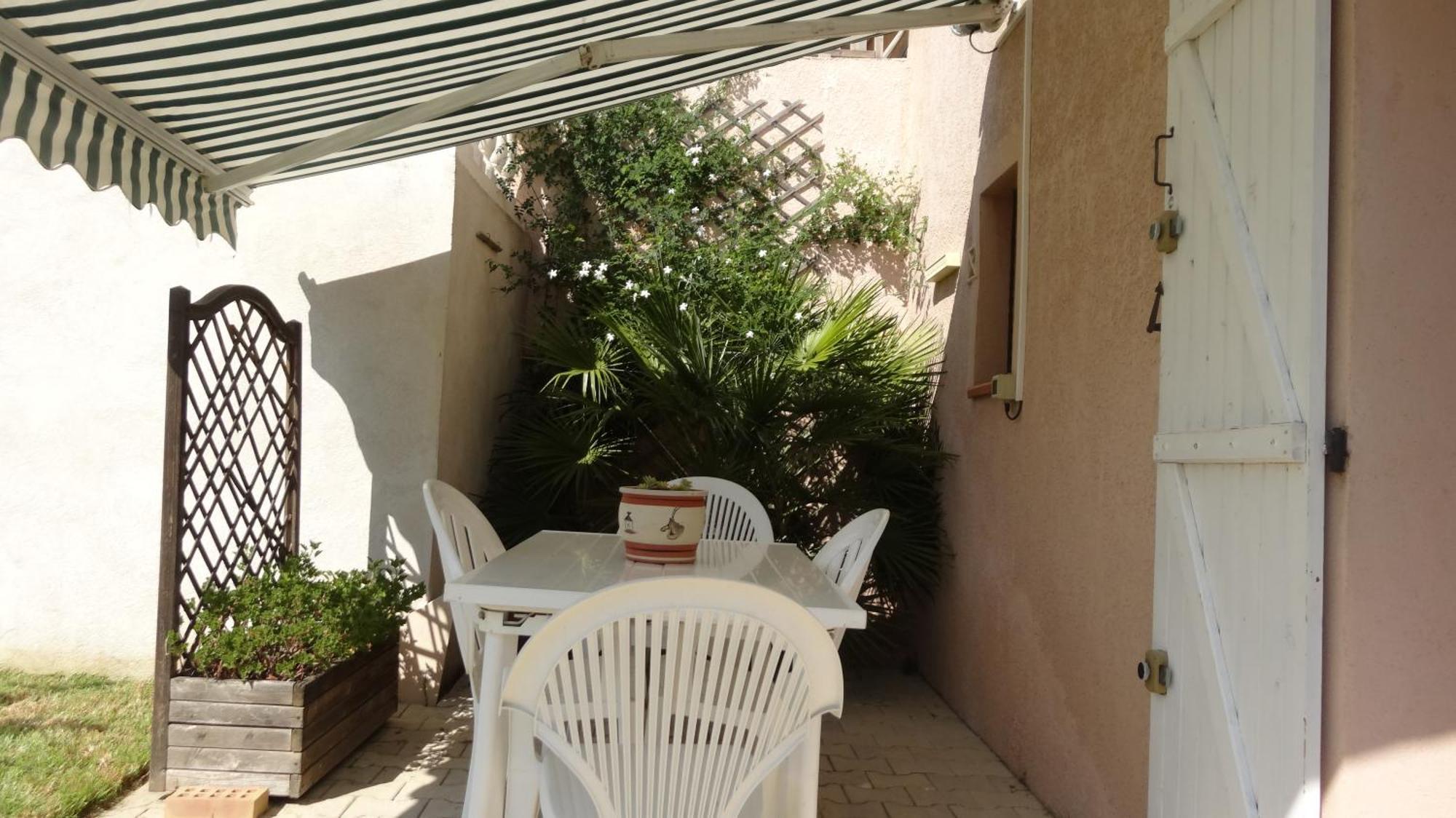 Jolie Studio En Rez De Jardin A L'Estaque Mourepiane Marselha Exterior foto